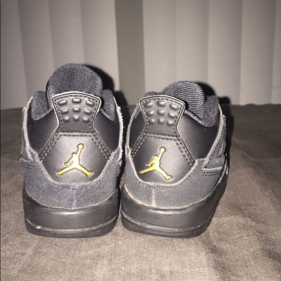 4s jordans black and gold